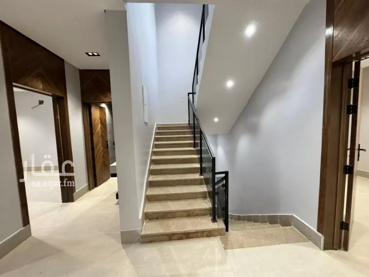 Villa for Sale in Riyadh Okaz 15