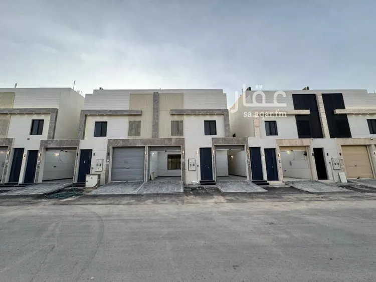 فيلا للبيع في شارع كعب الهجري, حي عكاظ, مدينة الرياض, منطقة الرياض