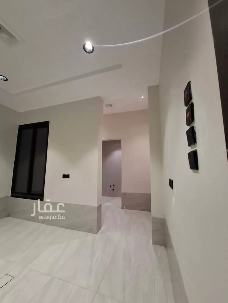 دور للبيع في شارع علي اليماني, حي بدر, مدينة الرياض, منطقة الرياض صورة 4