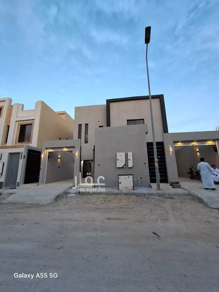 دور للبيع في حي بدر, مدينة الرياض, منطقة الرياض