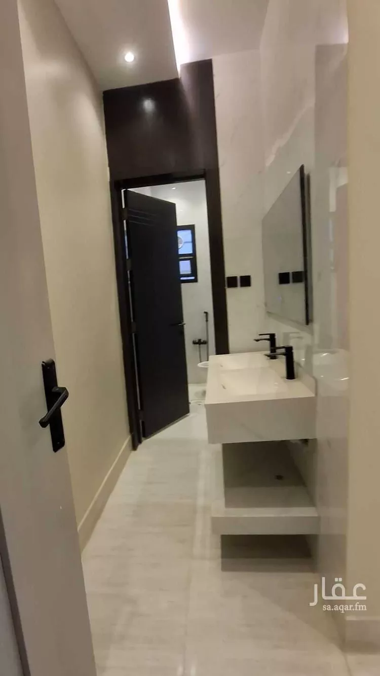 دور للبيع في شارع حطان التميمي اليربوعي, حي بدر, مدينة الرياض, منطقة الرياض صورة 5