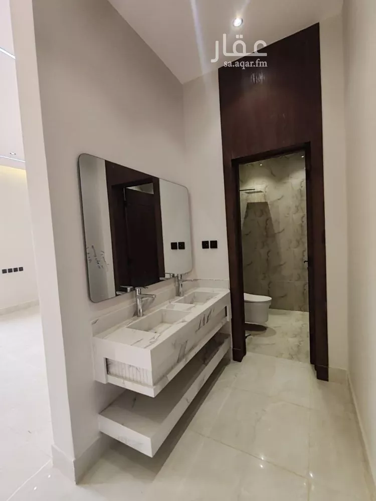 دور للبيع في شارع نصر الجيلاني, حي المرجان, مدينة الرياض, منطقة الرياض صورة 3