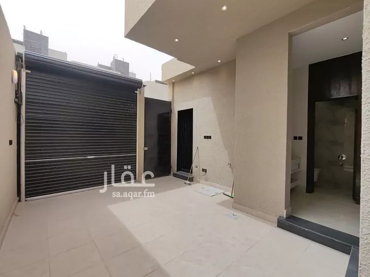 دور للبيع في شارع أبي إسحاق الحمزي, حي المرجان, مدينة الرياض, منطقة الرياض صورة 2