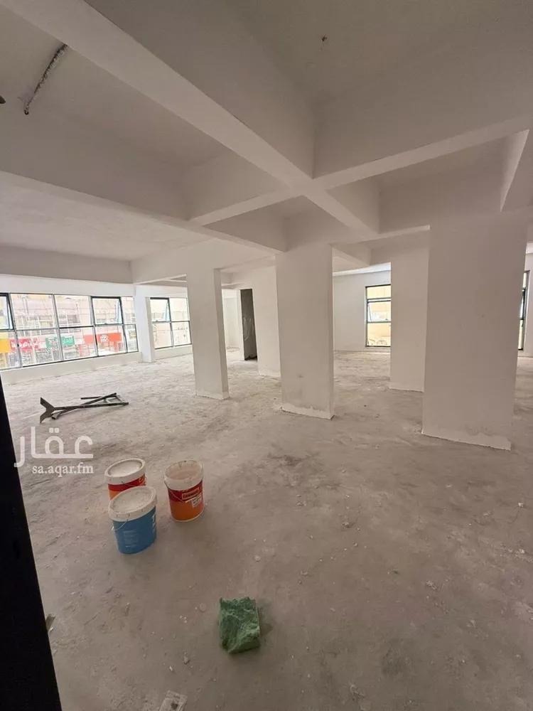 Commercial Office for Rent in Riyadh Al Malaz صورة 3