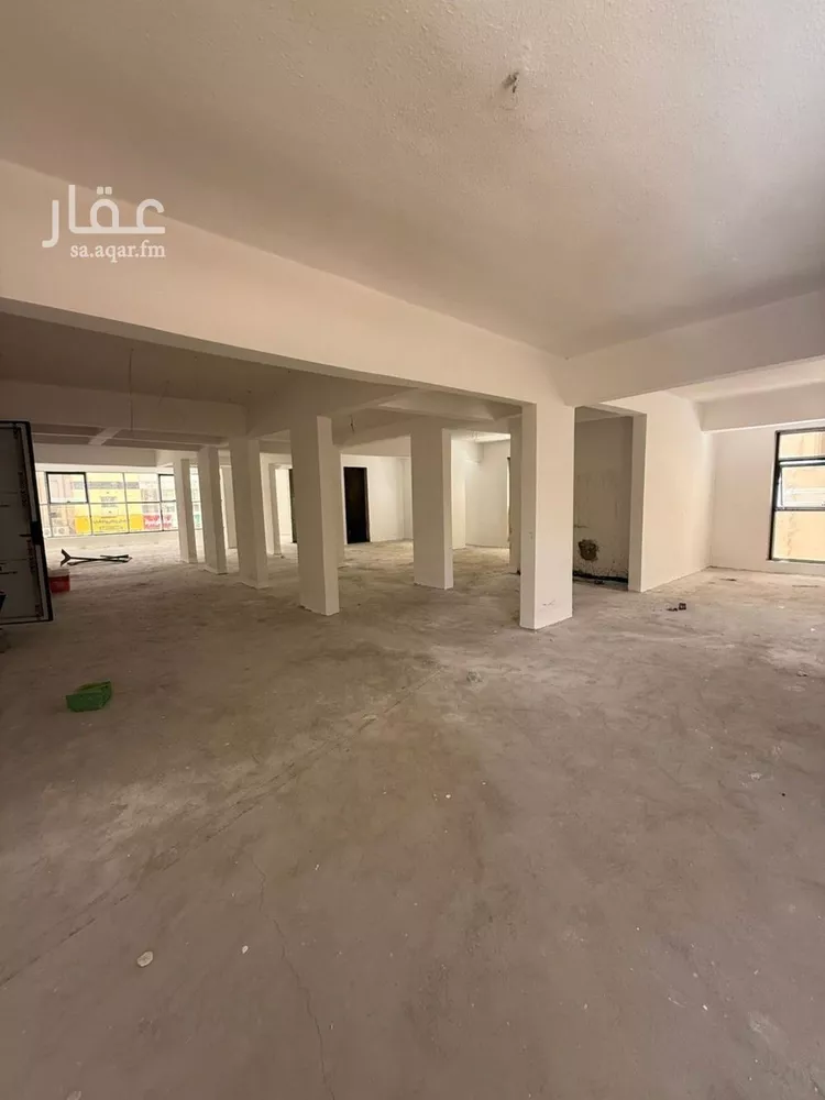 Commercial Office for Rent in Riyadh Al Malaz صورة 2