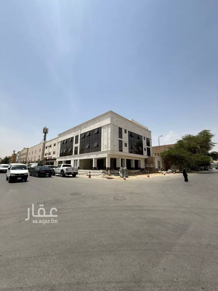 Building for Rent in Riyadh Al Malaz