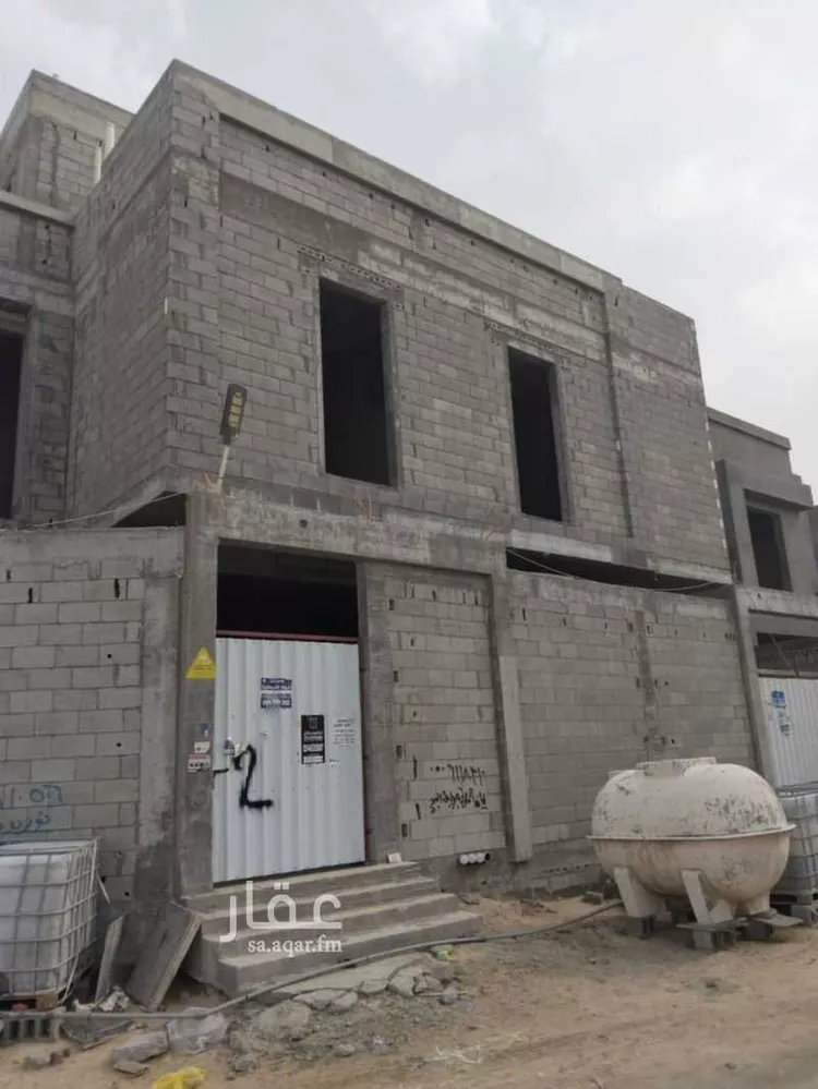 فيلا للبيع في شارع عامر ابن عوف, حي البدور, مدينة القطيف, المنطقة الشرقية صورة 3