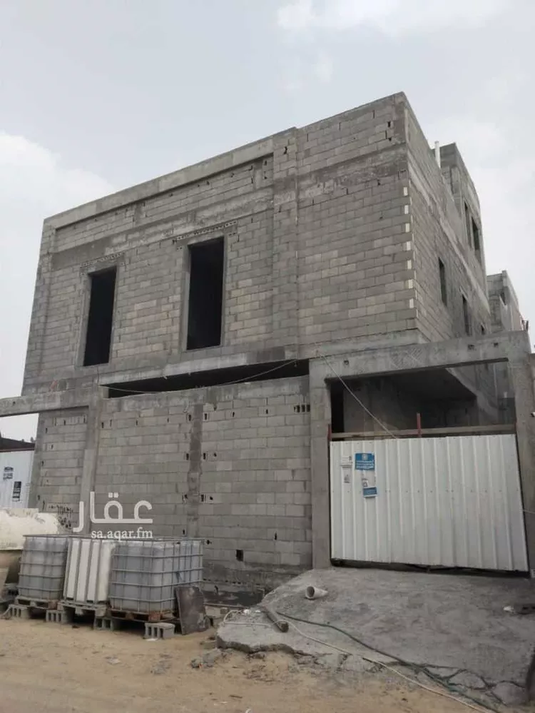 فيلا للبيع في شارع عامر ابن عوف, حي البدور, مدينة القطيف, المنطقة الشرقية صورة 5