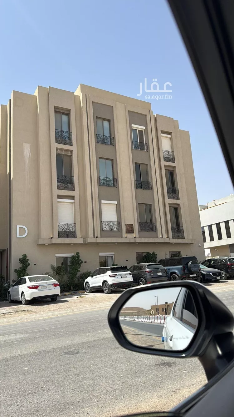 شقة للبيع في شارع محمد بن عبدالعزيز العجاجي, حي القيروان, مدينة الرياض, منطقة الرياض