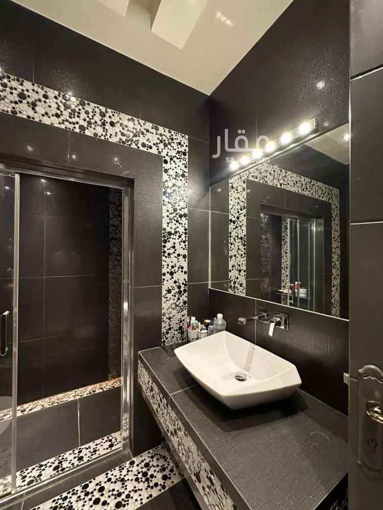 شقة للبيع في شارع قيس بن زهير, حي العقيق, مدينة الرياض, منطقة الرياض صورة 2