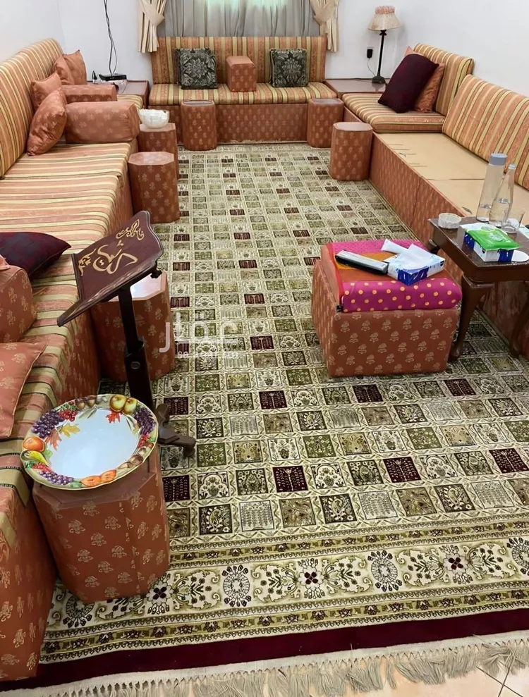 فيلا للبيع في شارع ضرار بن الخطاب, حي المروج, مدينة الرياض, منطقة الرياض صورة 4