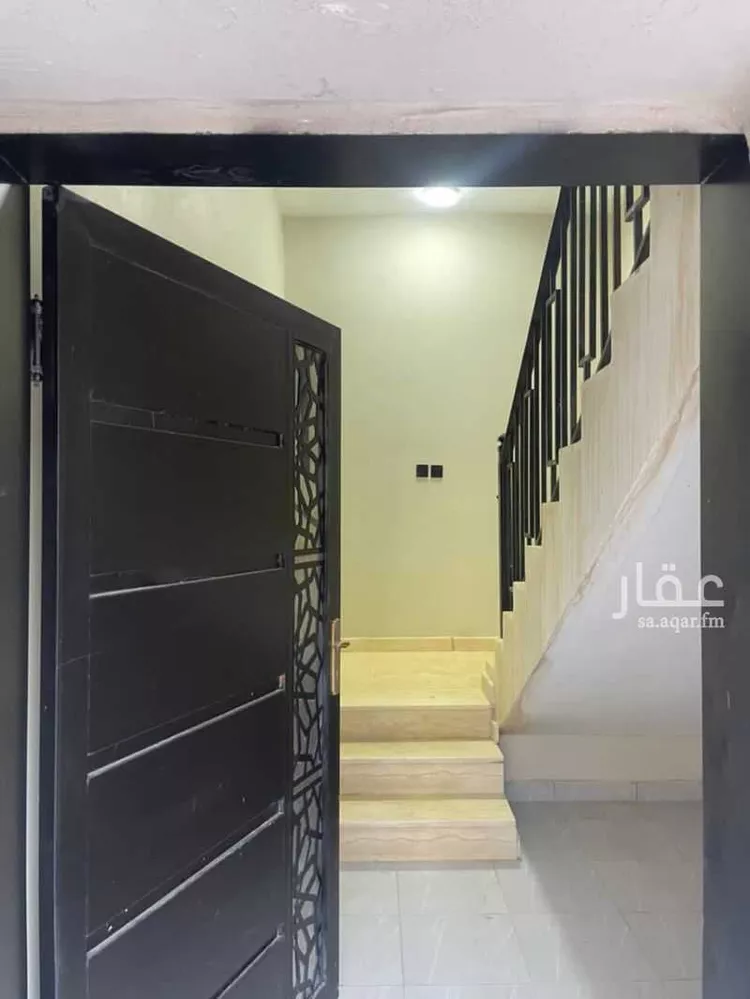 دور للإيجار في شارع عبدالملك الفتني, حي بدر, مدينة الرياض, منطقة الرياض صورة 3