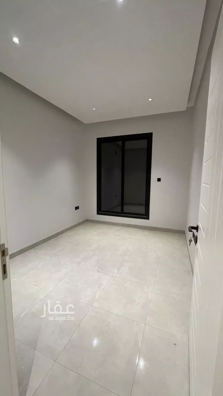 شقة للإيجار في شارع نعمان بن مقرن المزيني, حي العارض, مدينة الرياض, منطقة الرياض صورة 2
