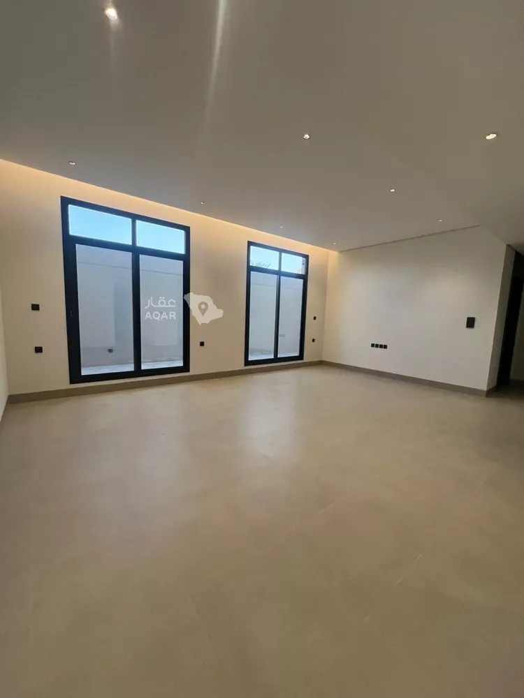 Floor for Rent in Riyadh Al Arid 1 صورة