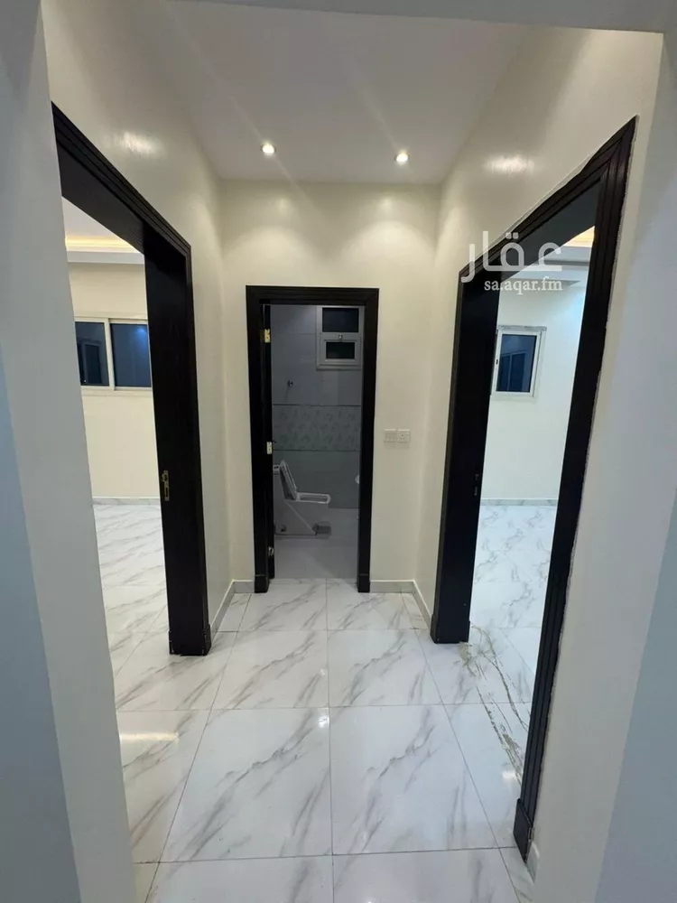 شقة للإيجار في شارع حسين بن صديق دحلان, حي عكاظ, مدينة الرياض, منطقة الرياض صورة 5