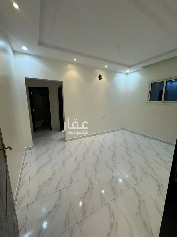 شقة للإيجار في شارع حسين بن صديق دحلان, حي عكاظ, مدينة الرياض, منطقة الرياض 1 صورة