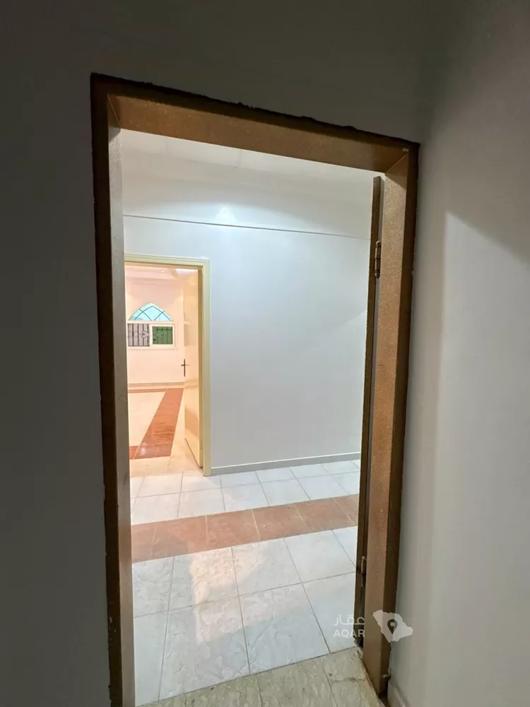 شقة للإيجار في شارع المقاماتي, حي الحمراء, مدينة الرياض, منطقة الرياض صورة 2