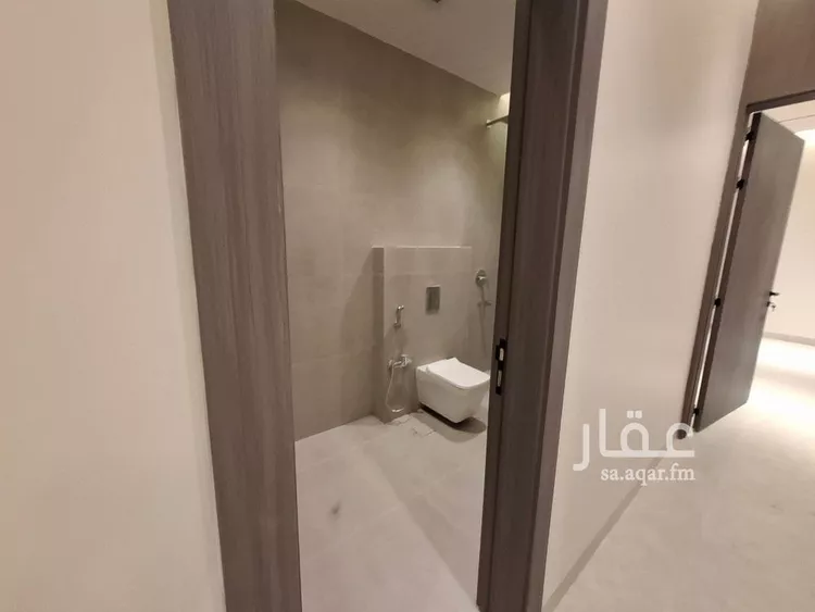 فيلا للبيع في شارع العباس بن حاتم, حي غرناطة, مدينة الرياض, منطقة الرياض صورة 5