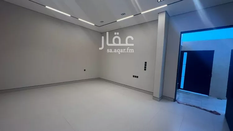 فيلا للبيع في شارع خليج تونس, حي المعيزيلة, مدينة الرياض, منطقة الرياض 18