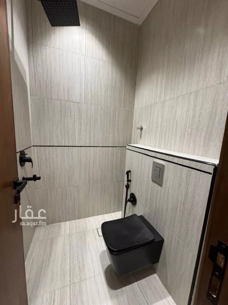دور للبيع في شارع جبل الصفاح, حي الخليج, مدينة الرياض, منطقة الرياض 18