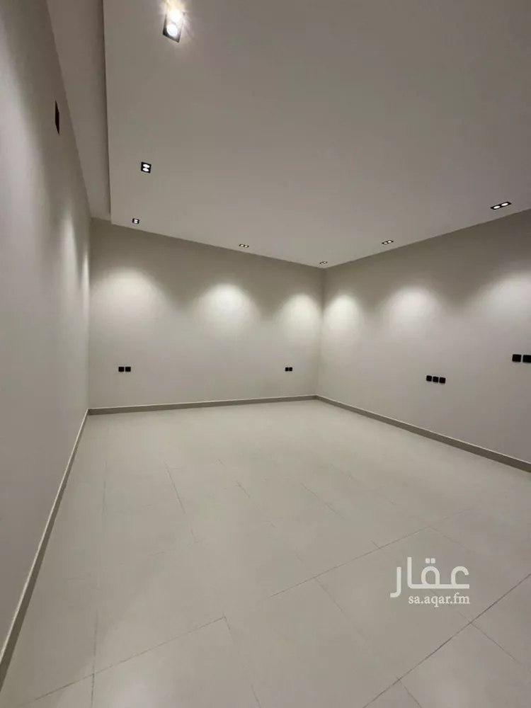 دور للبيع في شارع جبل الصفاح, حي الخليج, مدينة الرياض, منطقة الرياض 20
