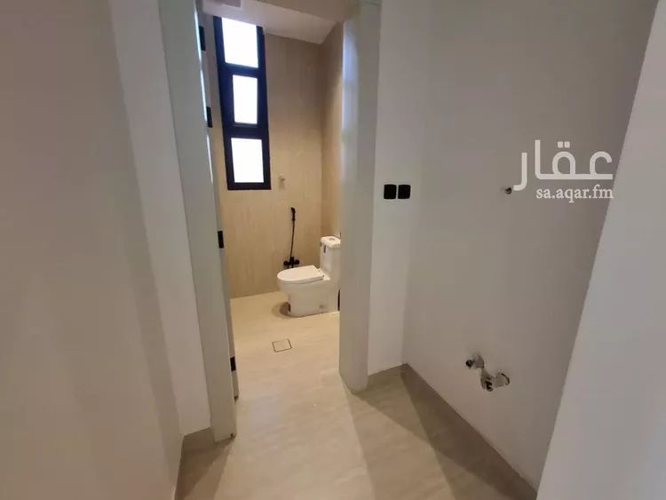 فيلا للبيع في شارع ابن كحيل, حي الملك فيصل, مدينة الرياض, منطقة الرياض 30