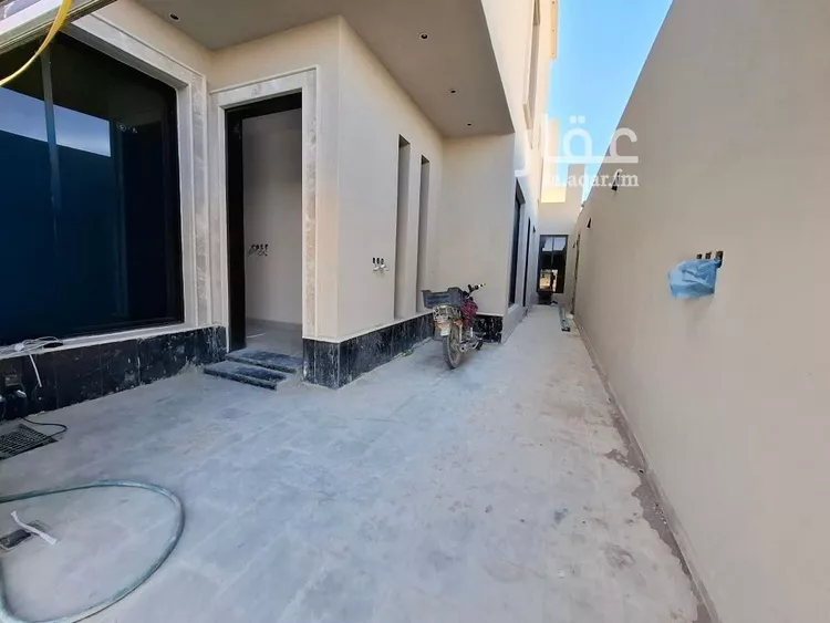 فيلا للبيع في شارع أوس بن المنذر الأنصاري, حي النظيم, مدينة الرياض, منطقة الرياض صورة 2