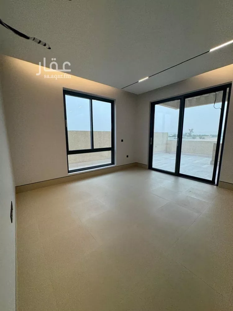 دور للبيع في شارع سليمان الحميضي, حي الرمال, مدينة الرياض, منطقة الرياض صورة 4