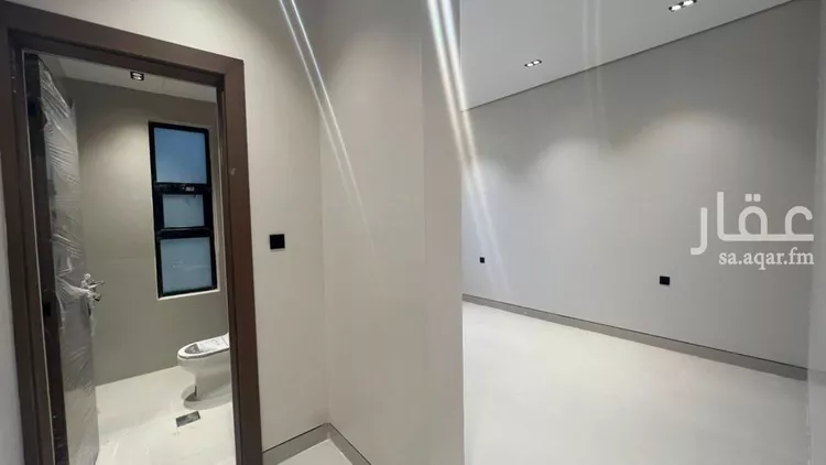 فيلا للبيع في شارع خليج تونس, حي المعيزيلة, مدينة الرياض, منطقة الرياض 12