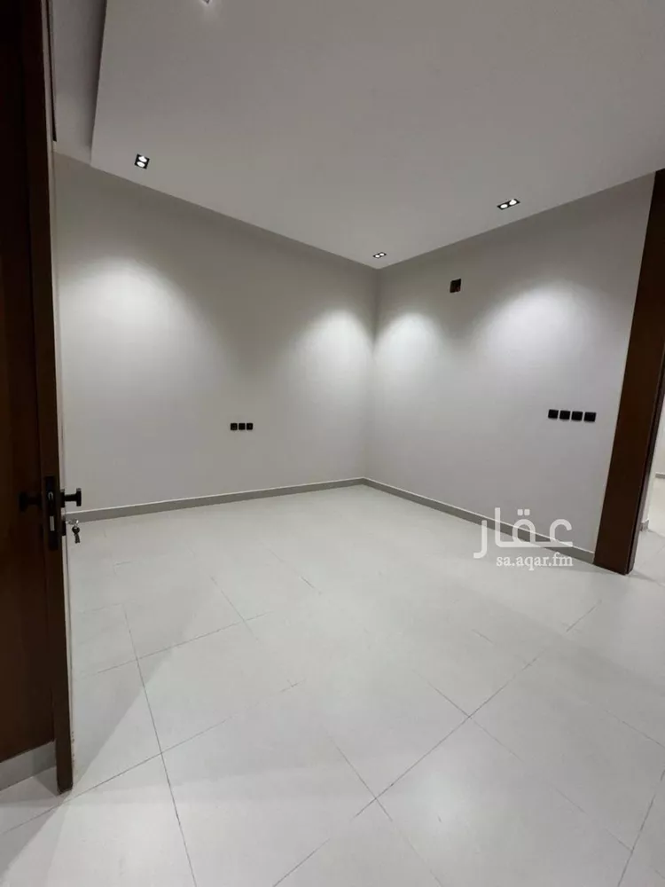 دور للبيع في شارع جبل الصفاح, حي الخليج, مدينة الرياض, منطقة الرياض صورة 3