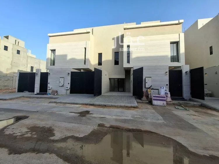 فيلا للبيع في شارع عثمان الشمري, حي الرمال, مدينة الرياض, منطقة الرياض