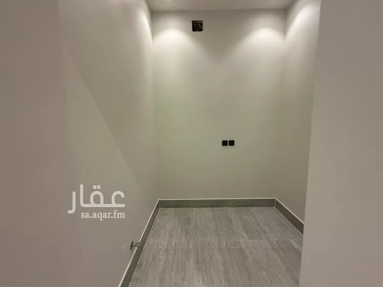 Apartment for Sale in Riyadh Al Yarmouk 6