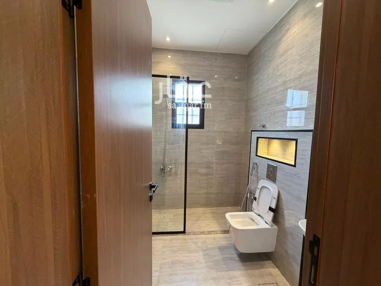 Apartment for Sale in Riyadh Al Yarmouk 10