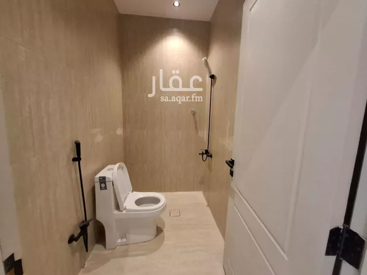 فيلا للبيع في شارع ابن كحيل, حي الملك فيصل, مدينة الرياض, منطقة الرياض 25