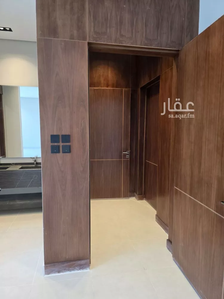 دور للبيع في شارع نويعمه, حي اليرموك, مدينة الرياض, منطقة الرياض صورة 5