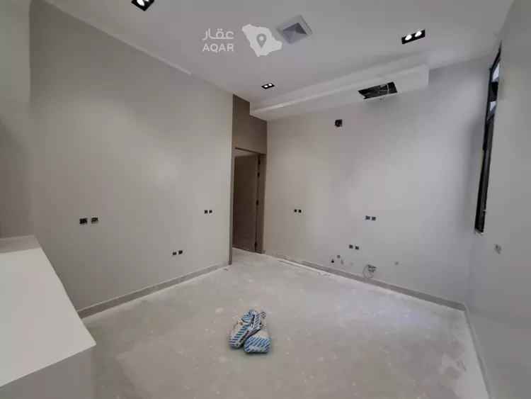 دور للبيع في شارع الحكم المستنصر بالله, حي الخليج, مدينة الرياض, منطقة الرياض 6