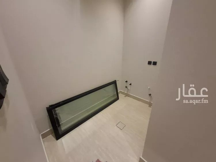 فيلا للبيع في شارع أدهم بن محرز, حي الملك فيصل, مدينة الرياض, منطقة الرياض صورة 5