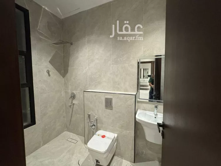 دور للبيع في شارع القريات, حي النهضة, مدينة الرياض, منطقة الرياض صورة 5