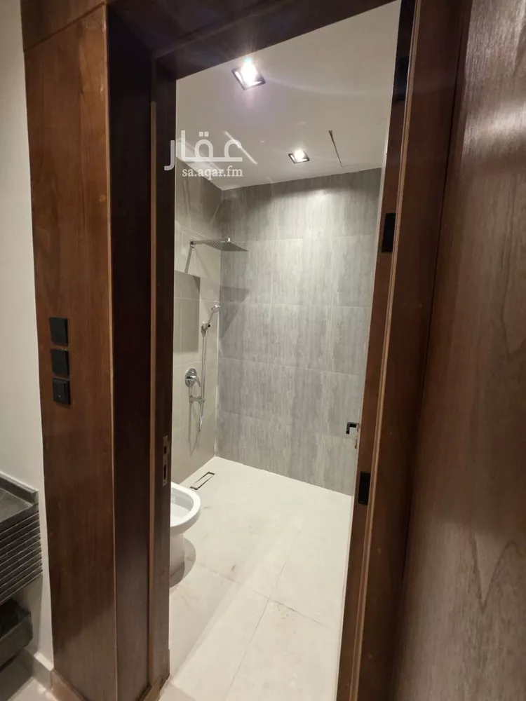 Floor for Sale in Riyadh Al Yarmouk صورة 4