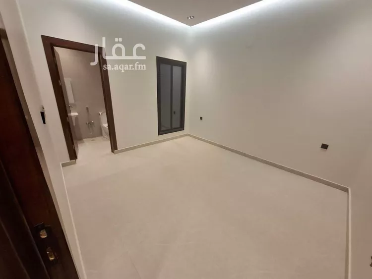 دور للبيع في شارع إبراهيم الفهري, حي الرمال, مدينة الرياض, منطقة الرياض صورة 3