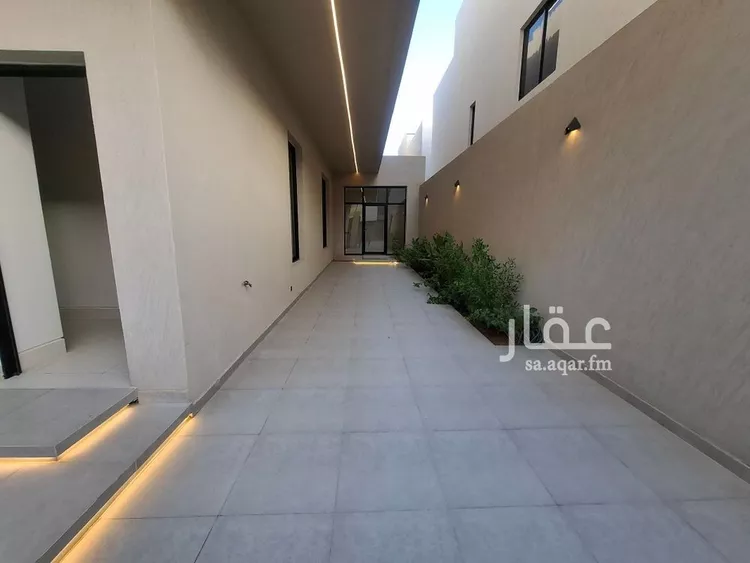 فيلا للبيع في شارع عثمان الشمري, حي الرمال, مدينة الرياض, منطقة الرياض 18