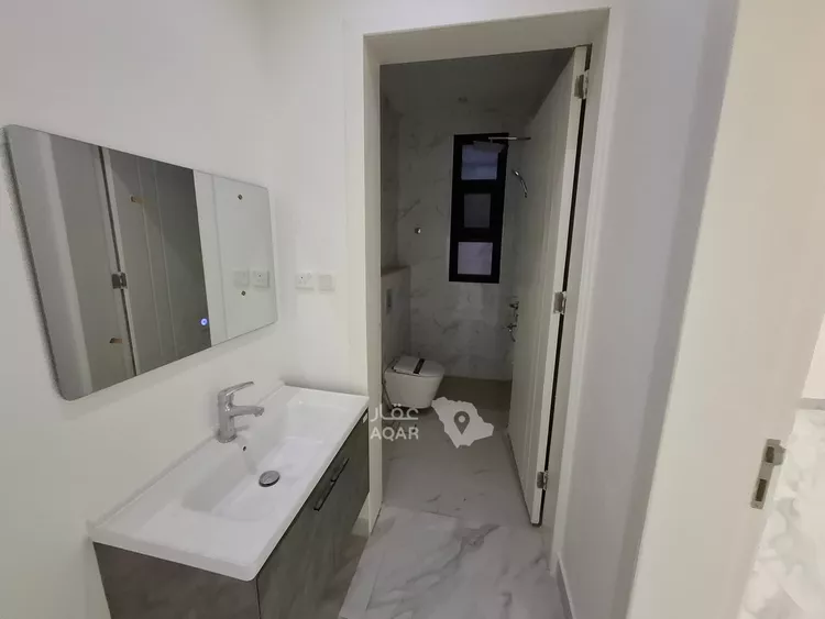 Floor for Sale in Riyadh Al Qadisiyah 16