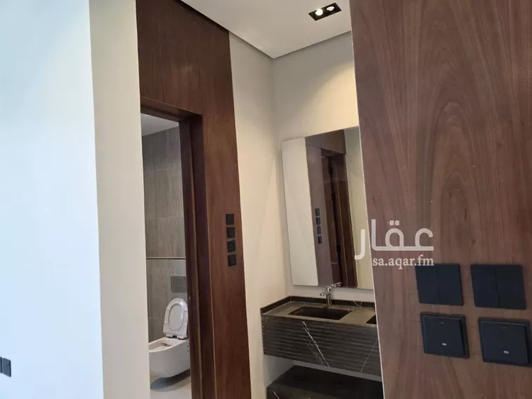 دور للبيع في شارع نويعمه, حي اليرموك, مدينة الرياض, منطقة الرياض 15