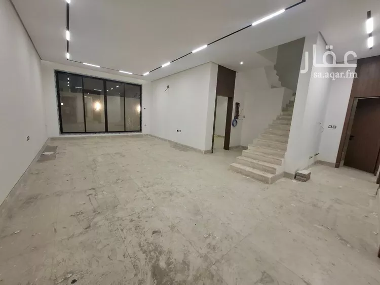 فيلا للبيع في شارع الحسن السلمي, حي النهضة, مدينة الرياض, منطقة الرياض صورة 3
