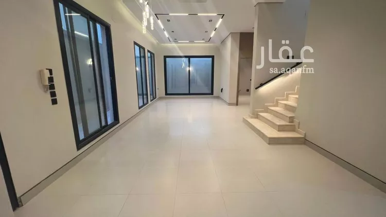 فيلا للبيع في شارع محمد عبد الرحمن, حي المعيزيلة, مدينة الرياض, منطقة الرياض صورة 5