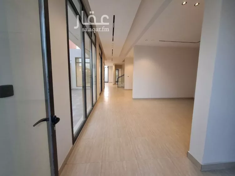 فيلا للبيع في شارع علي بن عبدالكريم, حي إشبيلية, مدينة الرياض, منطقة الرياض 7