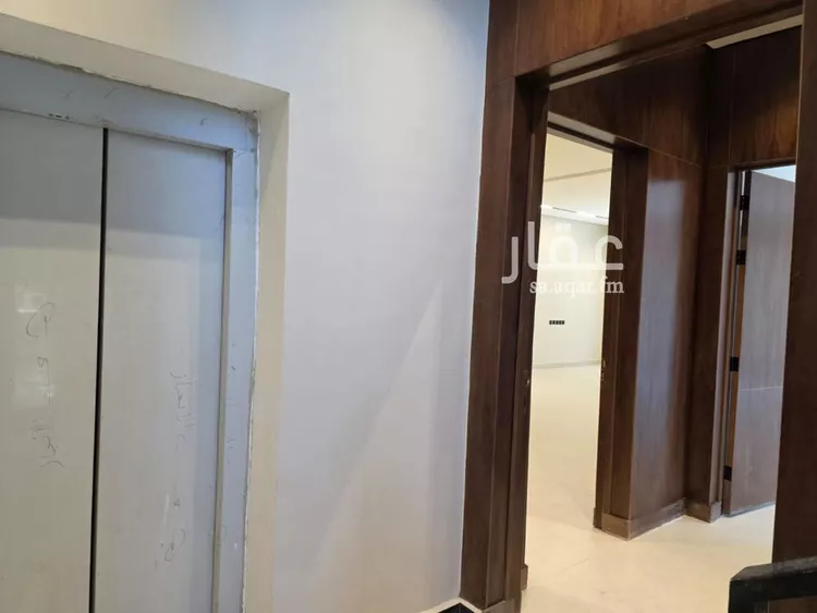دور للبيع في شارع نويعمه, حي اليرموك, مدينة الرياض, منطقة الرياض صورة 2