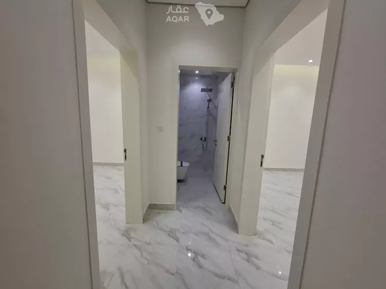Floor for Sale in Riyadh Al Qadisiyah 6