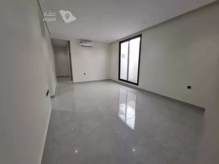 Floor for Sale in Riyadh Al Janadriyah 6