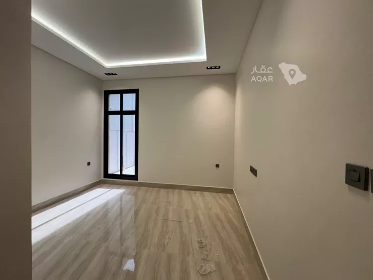 فيلا للبيع في شارع أحمد بن يزيد بن بقي, حي العارض, مدينة الرياض, منطقة الرياض 8